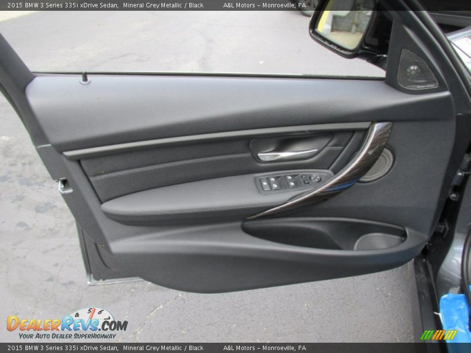 Door Panel of 2015 BMW 3 Series 335i xDrive Sedan Photo #10