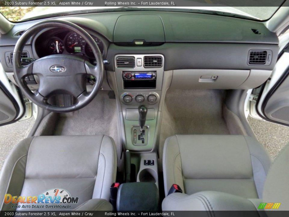 2003 Subaru Forester 2.5 XS Aspen White / Gray Photo #8