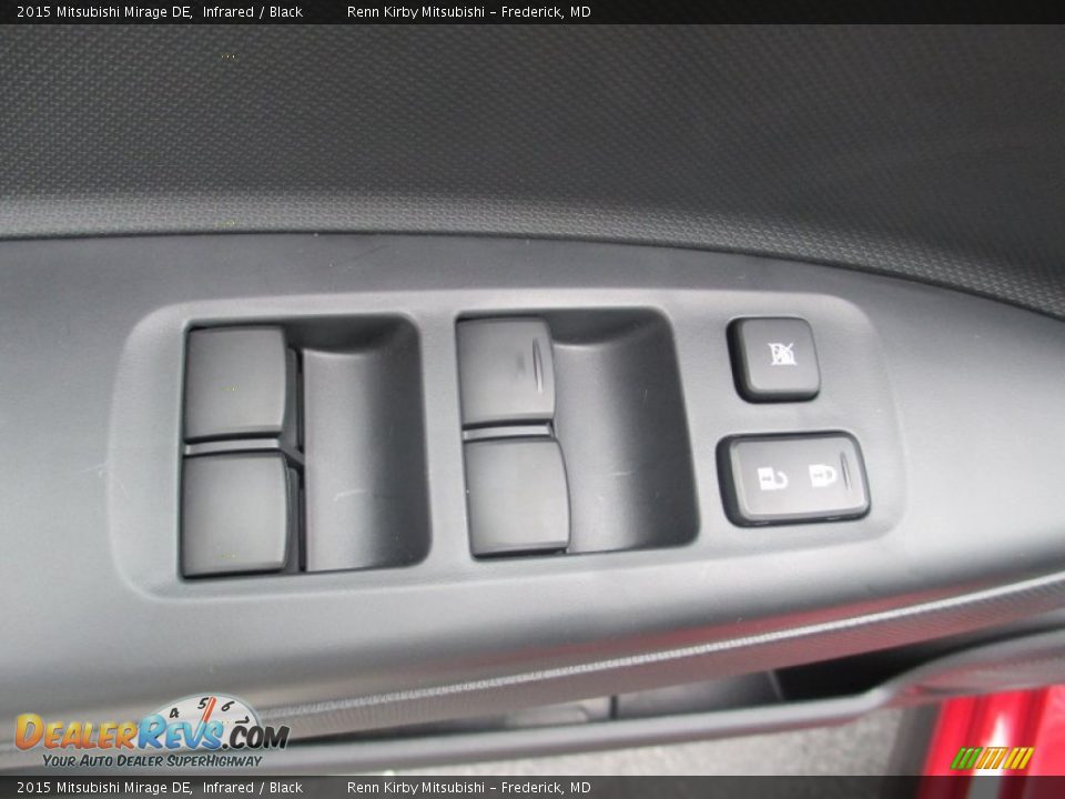 2015 Mitsubishi Mirage DE Infrared / Black Photo #12