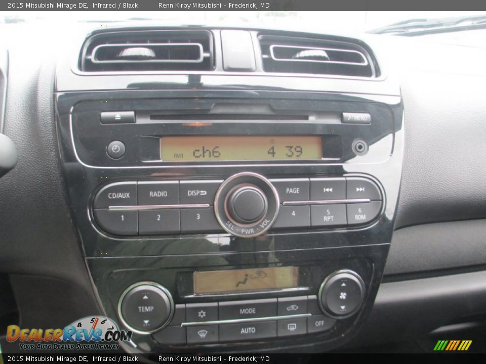 2015 Mitsubishi Mirage DE Infrared / Black Photo #19