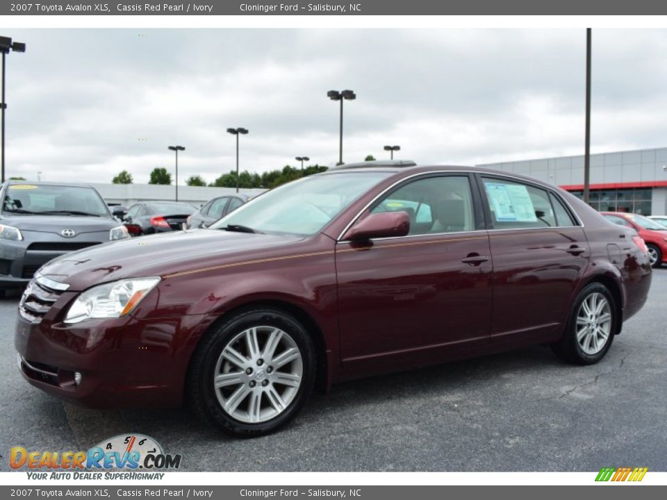 2007 Toyota Avalon XLS Cassis Red Pearl / Ivory Photo #3