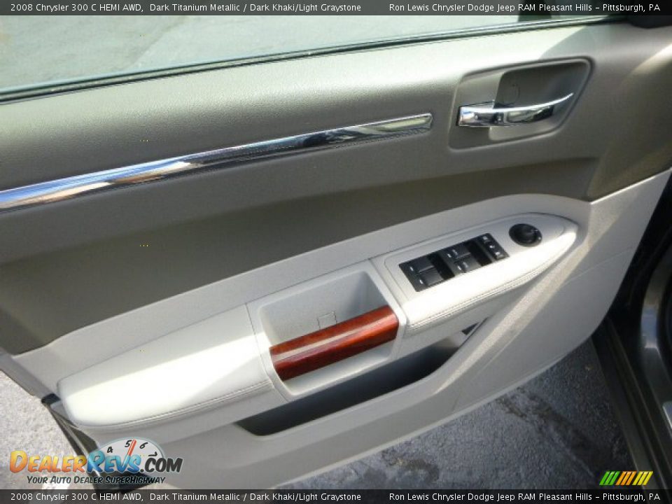 2008 Chrysler 300 C HEMI AWD Dark Titanium Metallic / Dark Khaki/Light Graystone Photo #14