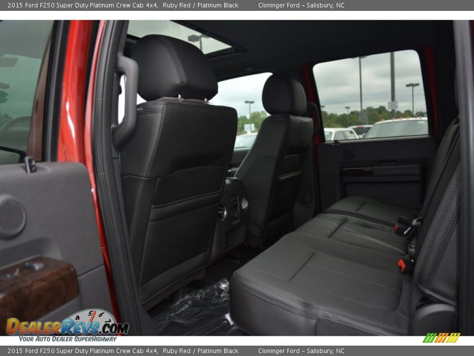 2015 Ford F250 Super Duty Platinum Crew Cab 4x4 Ruby Red / Platinum Black Photo #9