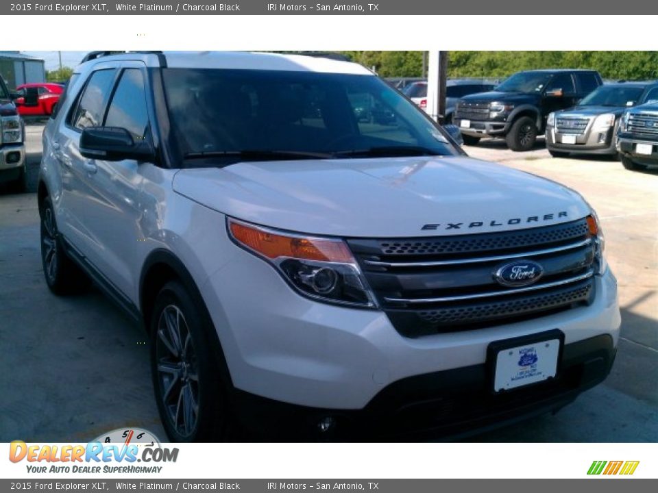 2015 Ford Explorer XLT White Platinum / Charcoal Black Photo #3