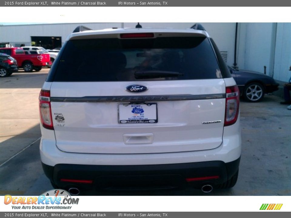 2015 Ford Explorer XLT White Platinum / Charcoal Black Photo #5