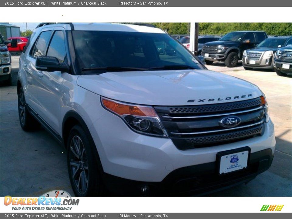 2015 Ford Explorer XLT White Platinum / Charcoal Black Photo #22