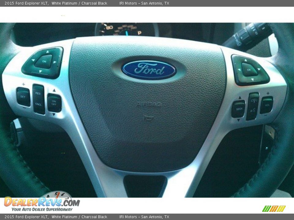 2015 Ford Explorer XLT White Platinum / Charcoal Black Photo #34