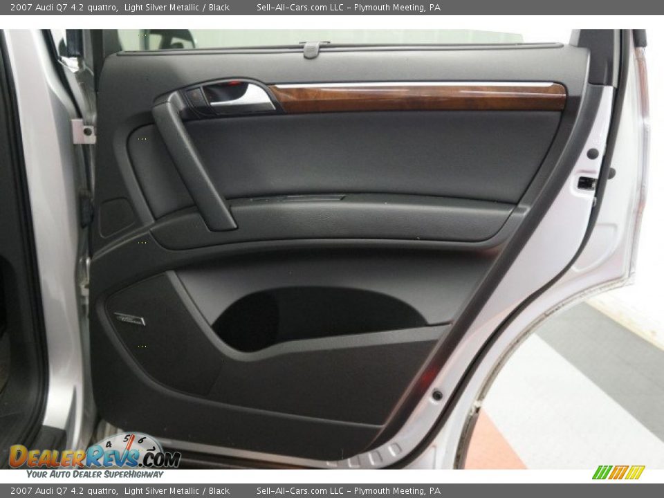 2007 Audi Q7 4.2 quattro Light Silver Metallic / Black Photo #15