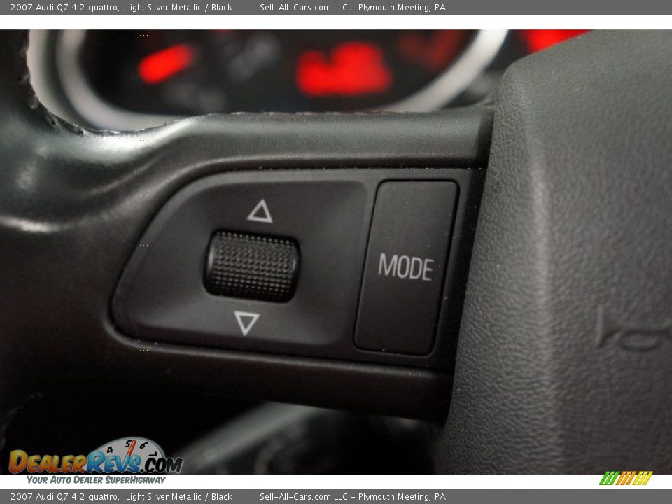 2007 Audi Q7 4.2 quattro Light Silver Metallic / Black Photo #26