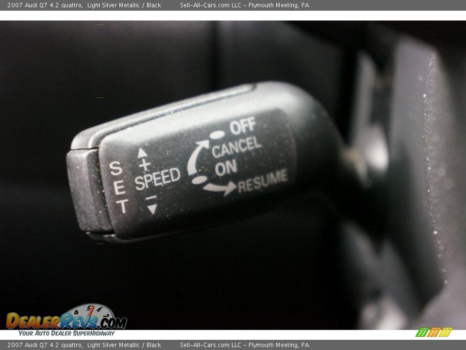 2007 Audi Q7 4.2 quattro Light Silver Metallic / Black Photo #28