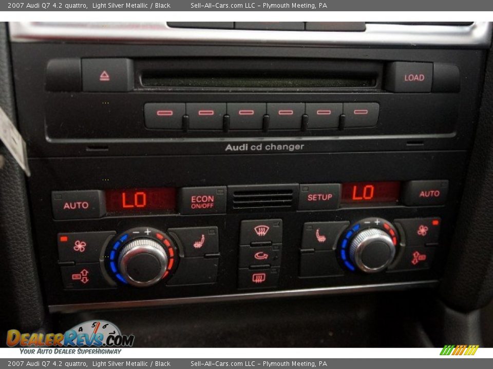 2007 Audi Q7 4.2 quattro Light Silver Metallic / Black Photo #35