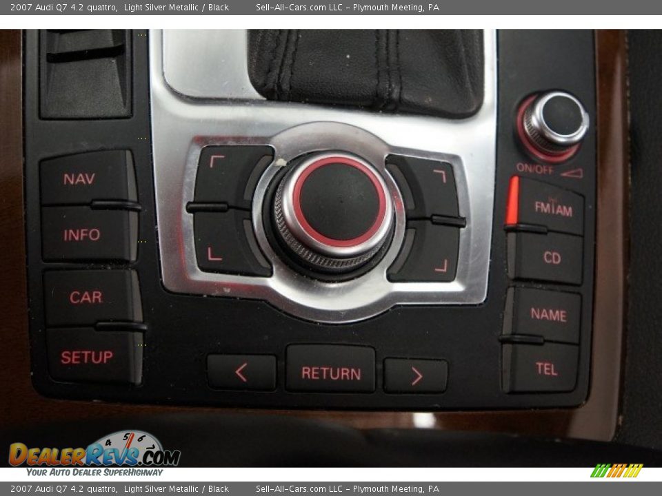 2007 Audi Q7 4.2 quattro Light Silver Metallic / Black Photo #36