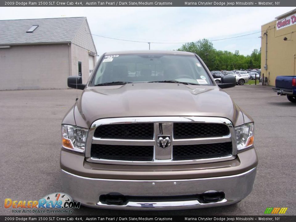 2009 Dodge Ram 1500 SLT Crew Cab 4x4 Austin Tan Pearl / Dark Slate/Medium Graystone Photo #14