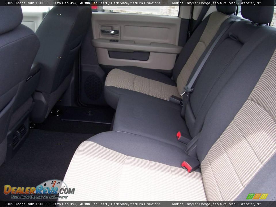 2009 Dodge Ram 1500 SLT Crew Cab 4x4 Austin Tan Pearl / Dark Slate/Medium Graystone Photo #19
