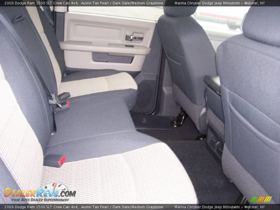 2009 Dodge Ram 1500 SLT Crew Cab 4x4 Austin Tan Pearl / Dark Slate/Medium Graystone Photo #22