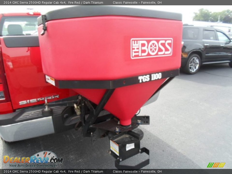 2014 GMC Sierra 2500HD Regular Cab 4x4 Fire Red / Dark Titanium Photo #7