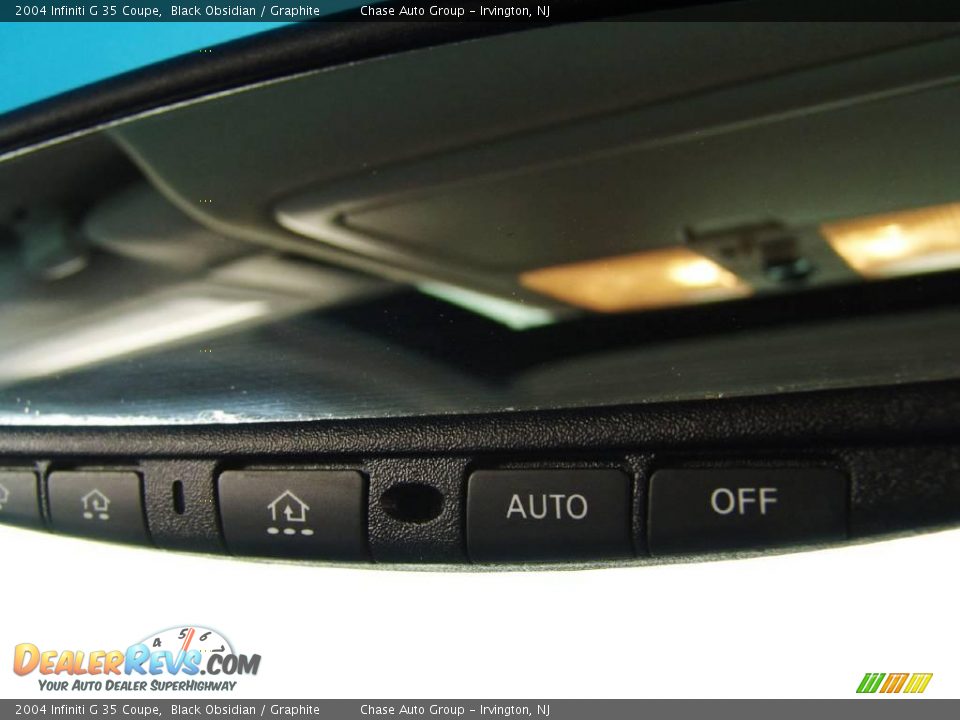 2004 Infiniti G 35 Coupe Black Obsidian / Graphite Photo #25