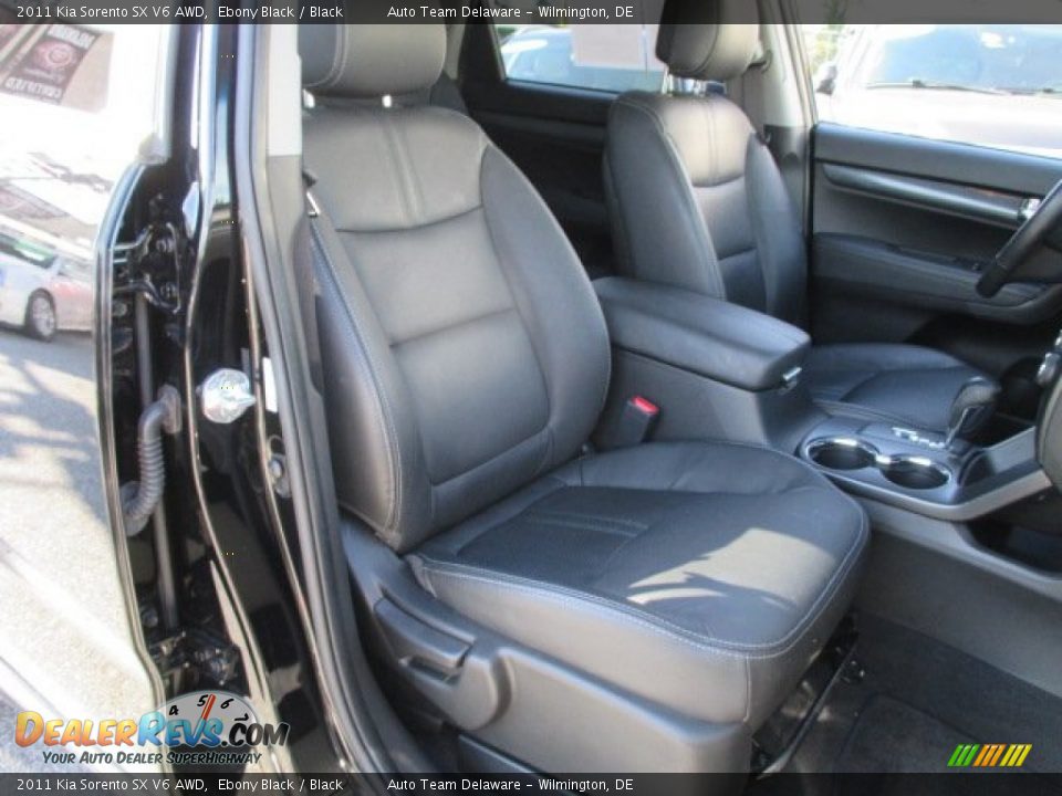 2011 Kia Sorento SX V6 AWD Ebony Black / Black Photo #17