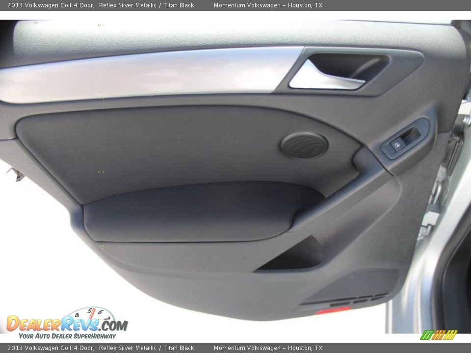 2013 Volkswagen Golf 4 Door Reflex Silver Metallic / Titan Black Photo #31