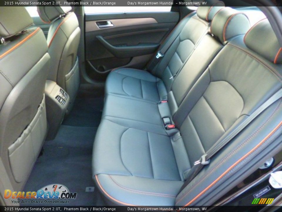 Rear Seat of 2015 Hyundai Sonata Sport 2.0T Photo #13