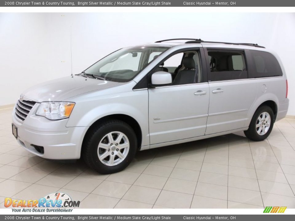 2008 Chrysler Town & Country Touring Bright Silver Metallic / Medium Slate Gray/Light Shale Photo #3