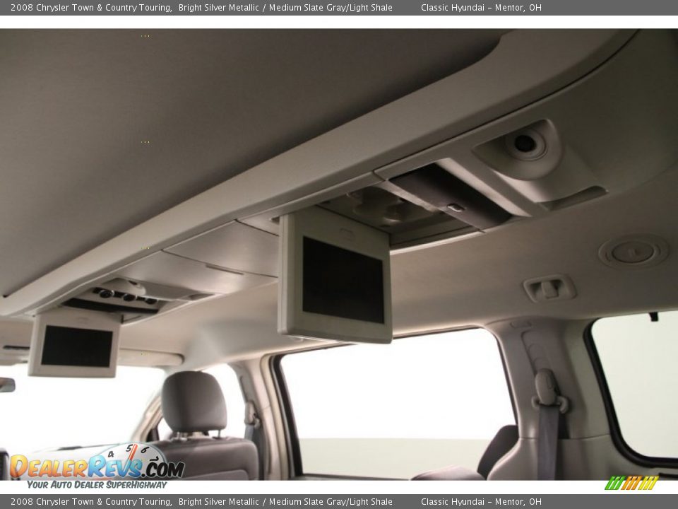 2008 Chrysler Town & Country Touring Bright Silver Metallic / Medium Slate Gray/Light Shale Photo #33
