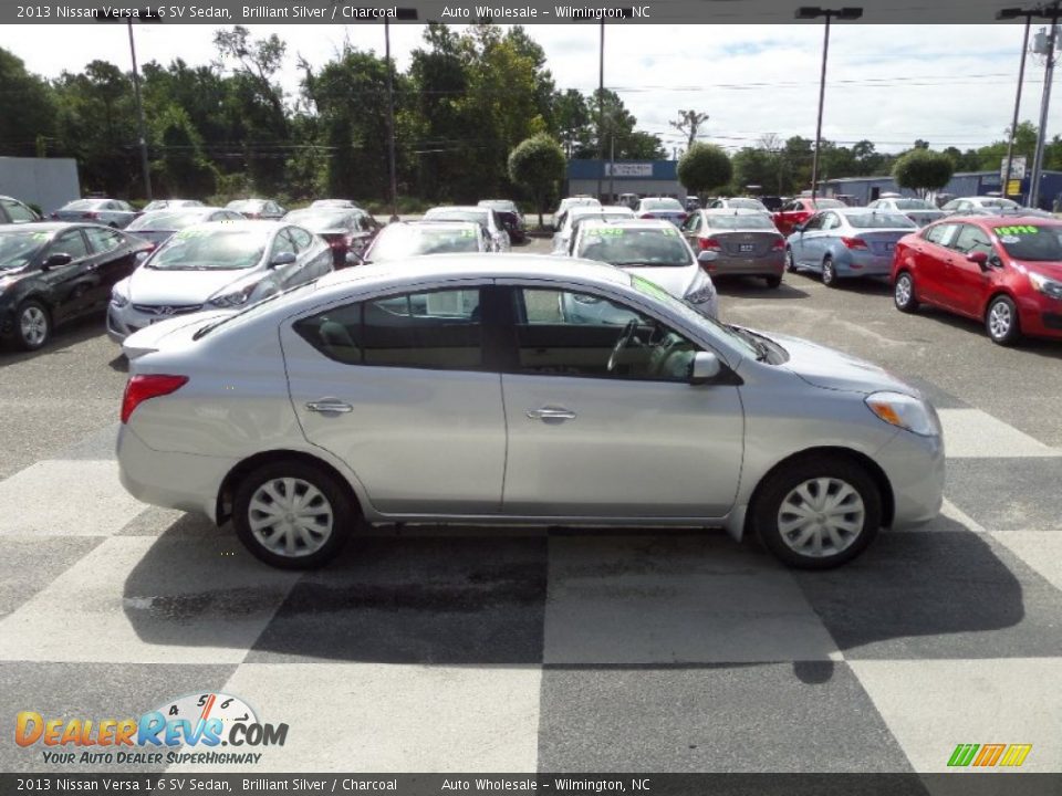 2013 Nissan Versa 1.6 SV Sedan Brilliant Silver / Charcoal Photo #3