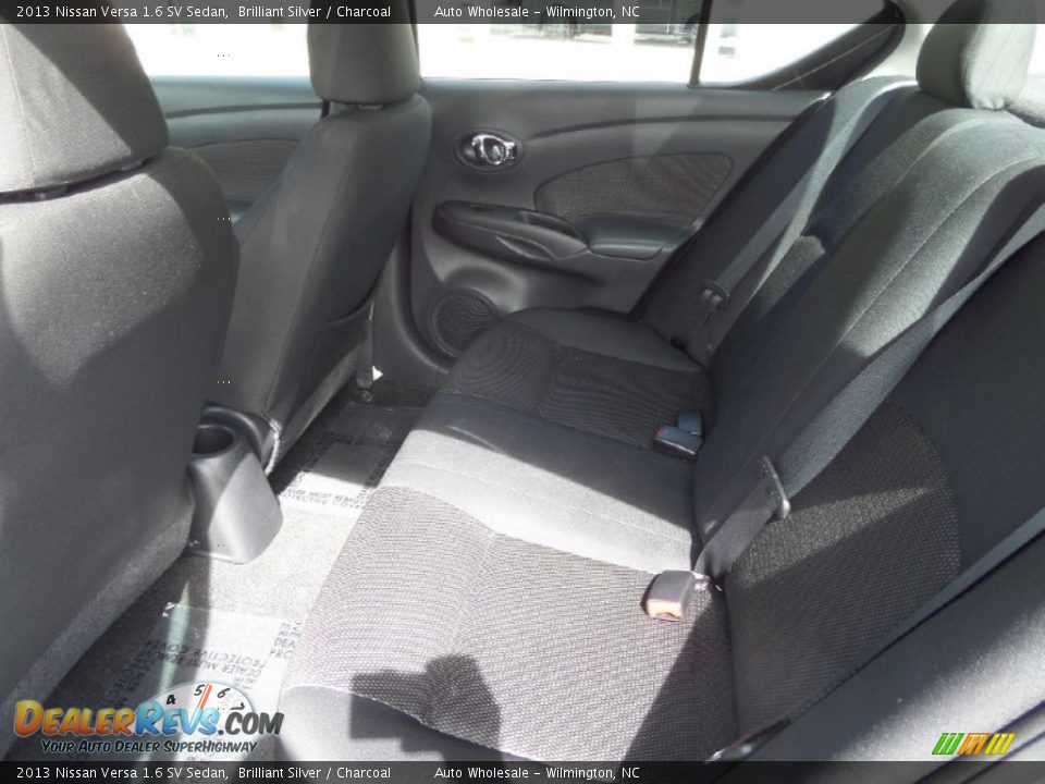 2013 Nissan Versa 1.6 SV Sedan Brilliant Silver / Charcoal Photo #12