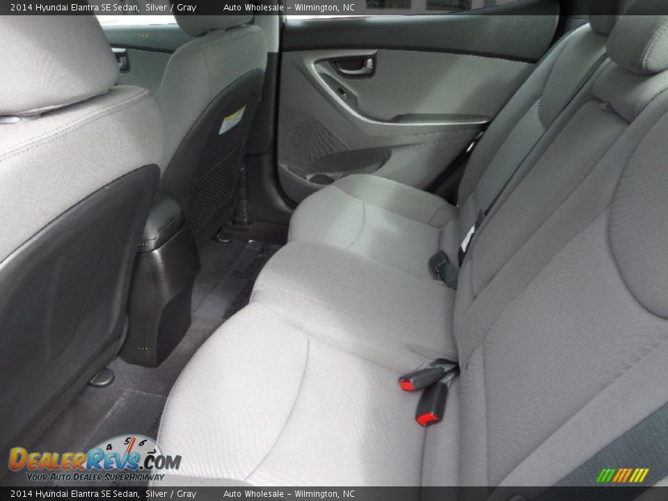 2014 Hyundai Elantra SE Sedan Silver / Gray Photo #12