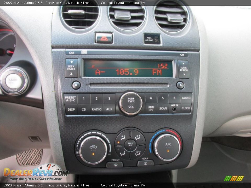 2009 Nissan Altima 2.5 S Precision Gray Metallic / Frost Photo #16