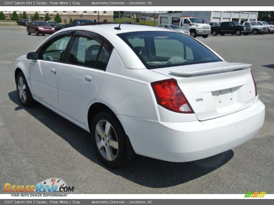 2007 Saturn ION 3 Sedan Polar White / Gray Photo #4