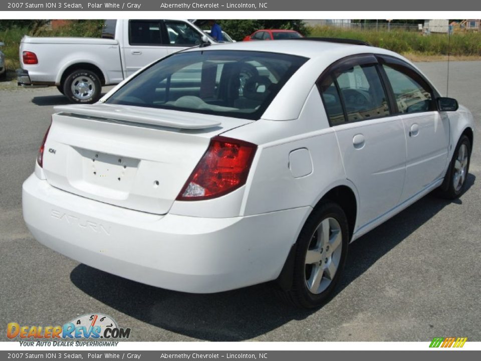 2007 Saturn ION 3 Sedan Polar White / Gray Photo #5