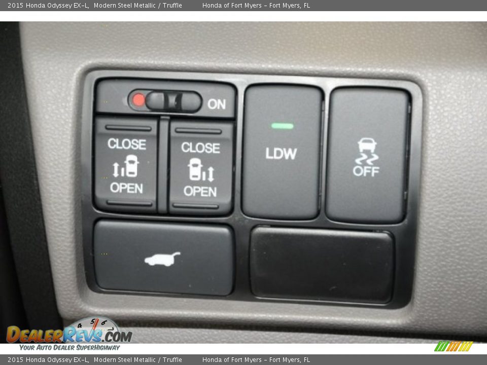 2015 Honda Odyssey EX-L Modern Steel Metallic / Truffle Photo #13