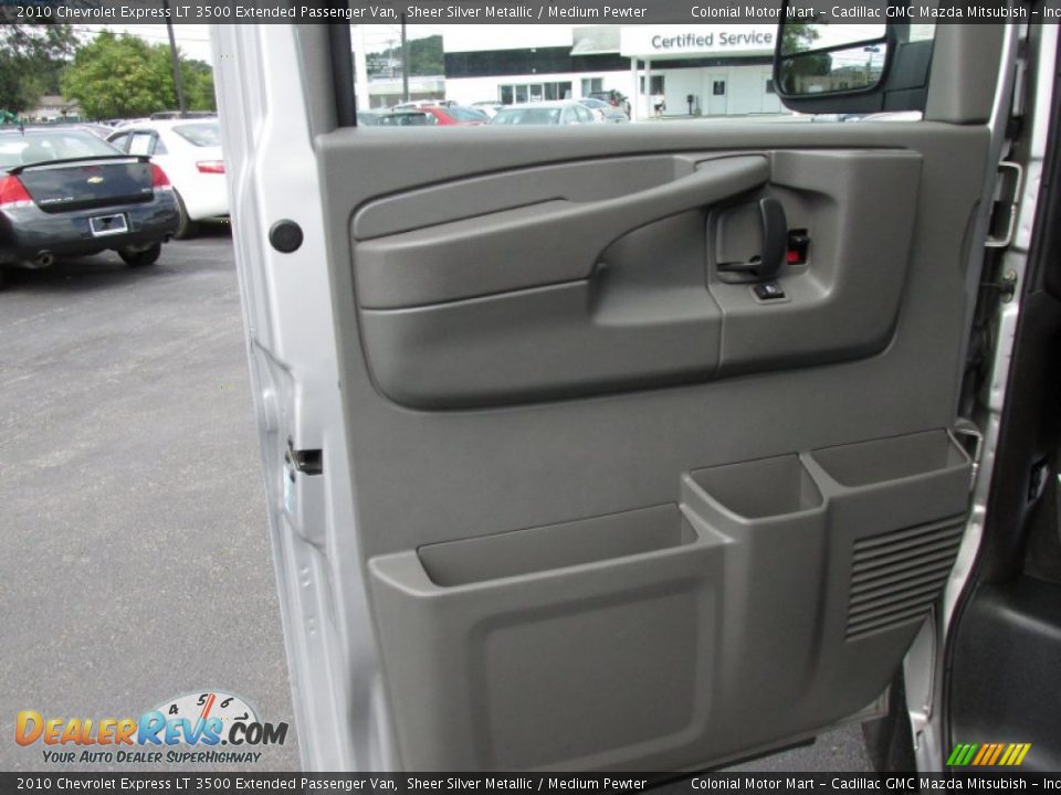 2010 Chevrolet Express LT 3500 Extended Passenger Van Sheer Silver Metallic / Medium Pewter Photo #11