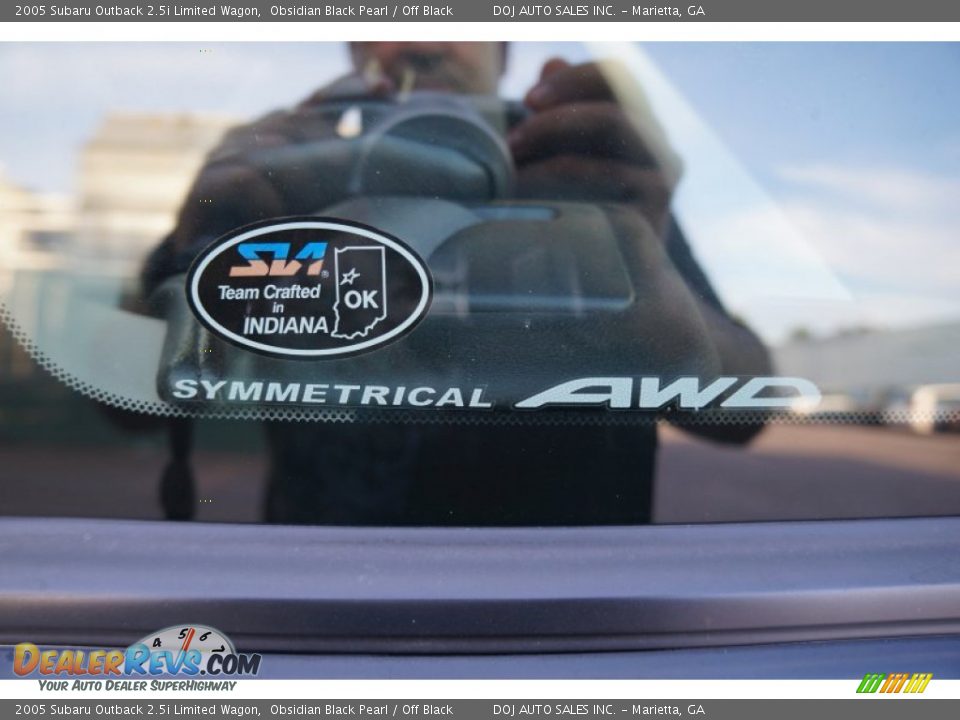 2005 Subaru Outback 2.5i Limited Wagon Obsidian Black Pearl / Off Black Photo #27