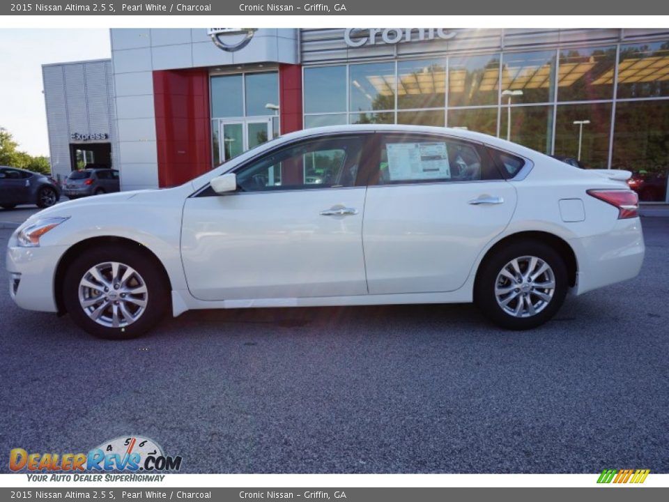 2015 Nissan Altima 2.5 S Pearl White / Charcoal Photo #2