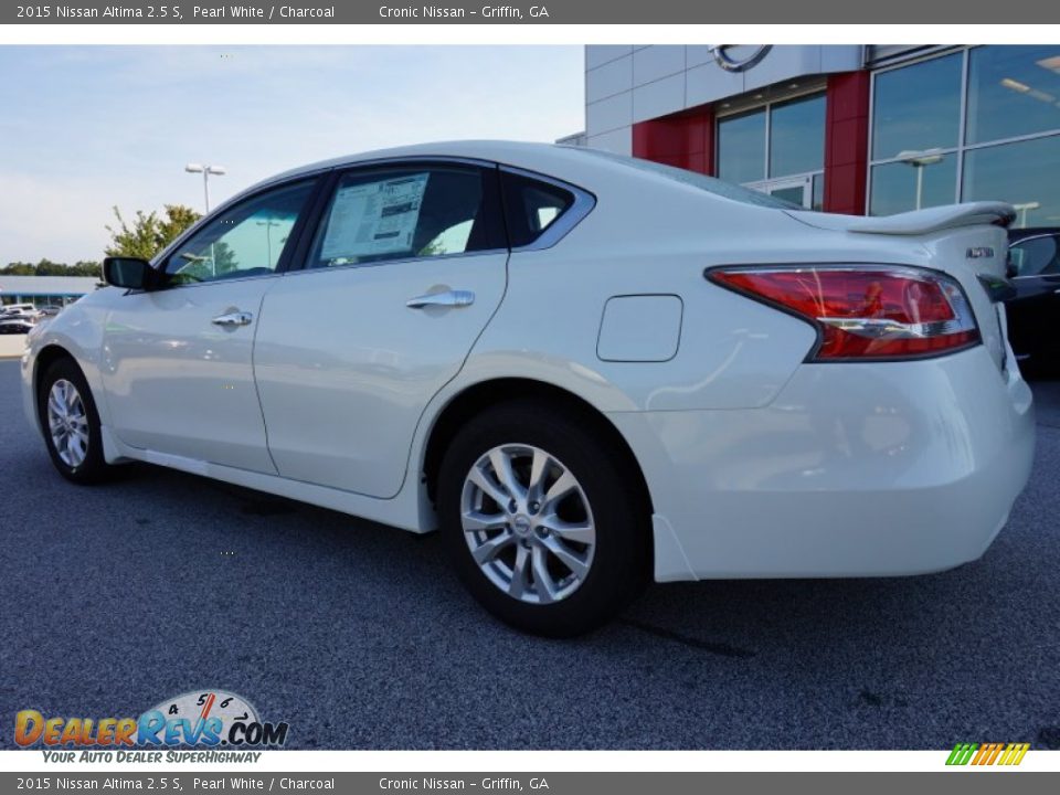 2015 Nissan Altima 2.5 S Pearl White / Charcoal Photo #3