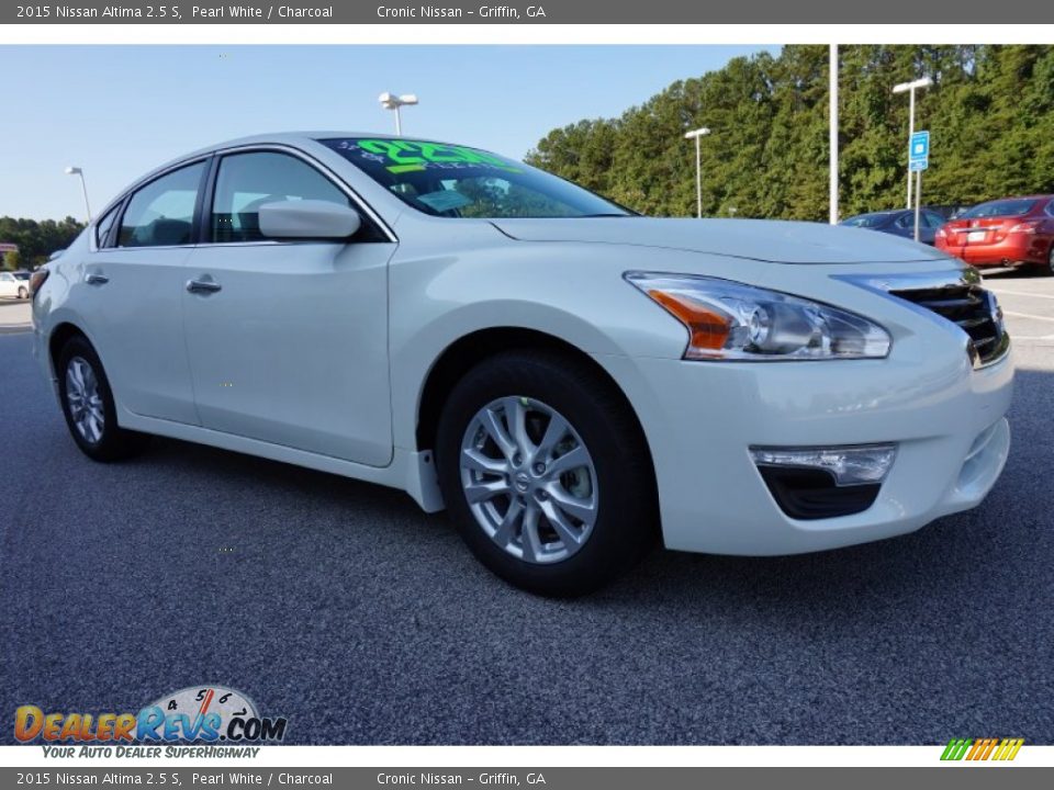 2015 Nissan Altima 2.5 S Pearl White / Charcoal Photo #7