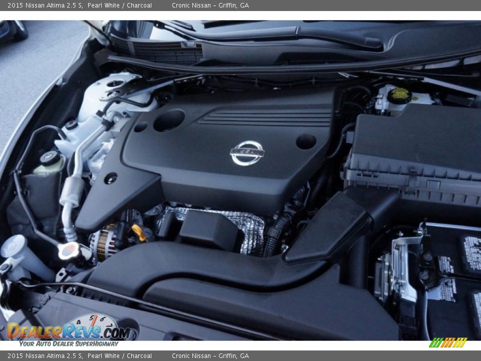 2015 Nissan Altima 2.5 S Pearl White / Charcoal Photo #11