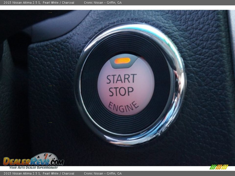 2015 Nissan Altima 2.5 S Pearl White / Charcoal Photo #16