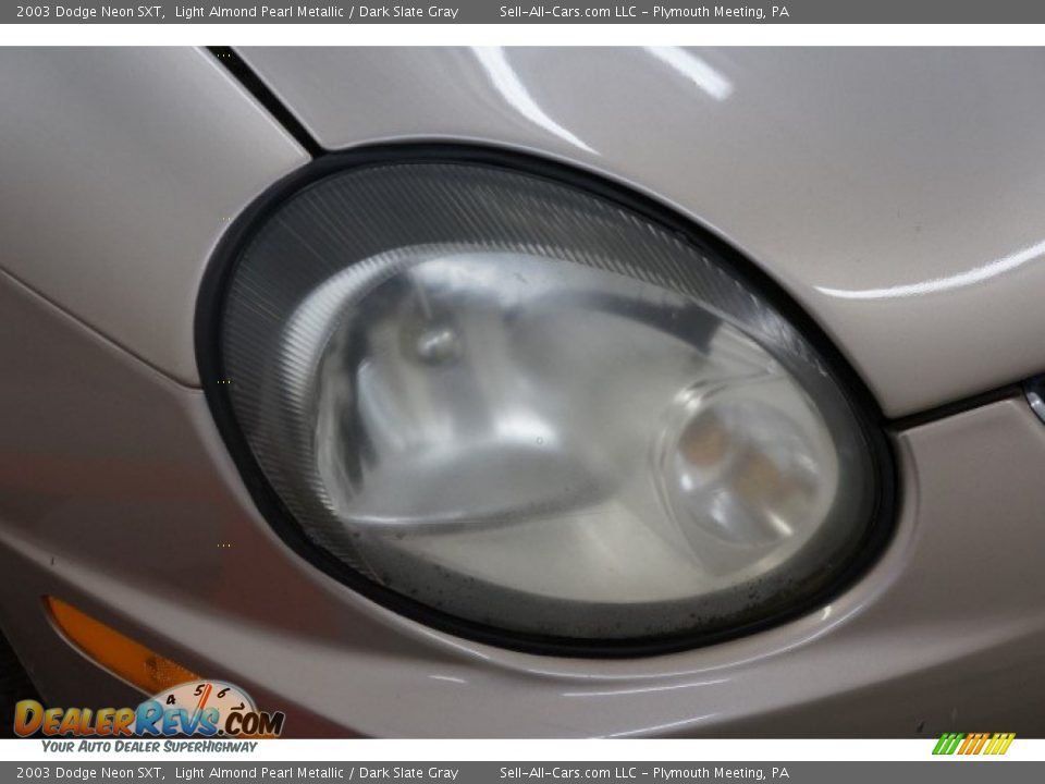2003 Dodge Neon SXT Light Almond Pearl Metallic / Dark Slate Gray Photo #35