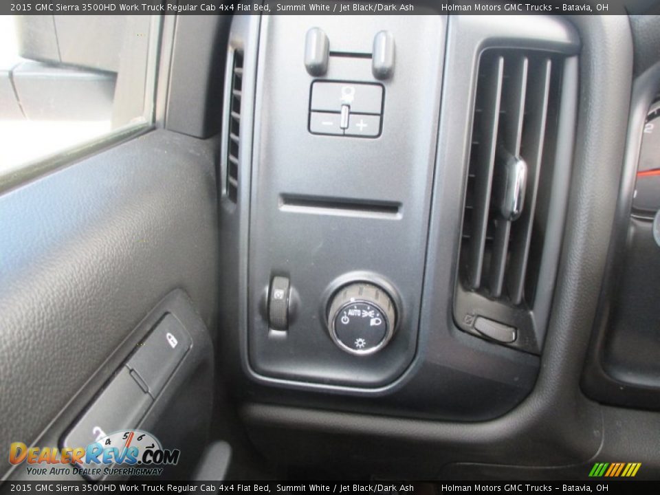 2015 GMC Sierra 3500HD Work Truck Regular Cab 4x4 Flat Bed Summit White / Jet Black/Dark Ash Photo #11