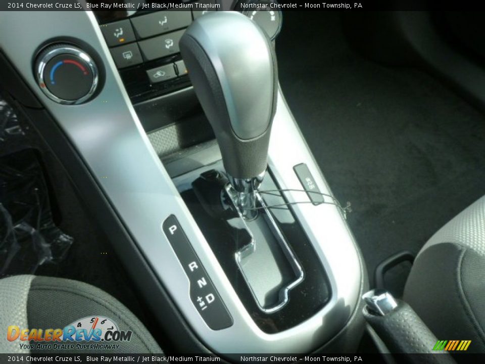 2014 Chevrolet Cruze LS Blue Ray Metallic / Jet Black/Medium Titanium Photo #17