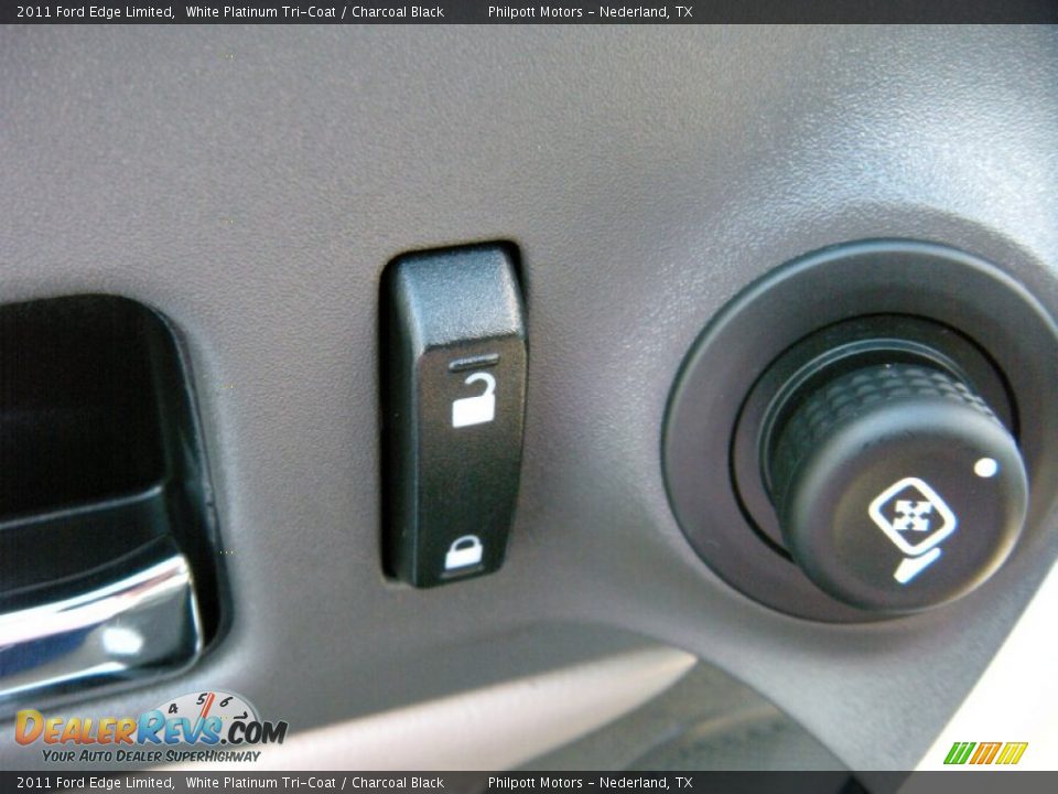 2011 Ford Edge Limited White Platinum Tri-Coat / Charcoal Black Photo #35