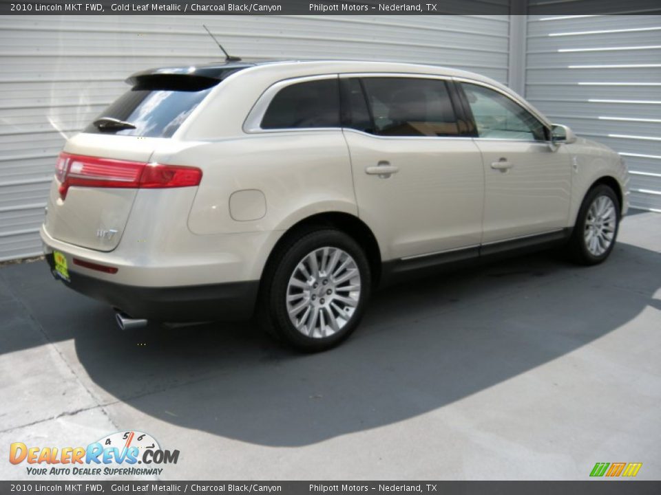 2010 Lincoln MKT FWD Gold Leaf Metallic / Charcoal Black/Canyon Photo #9