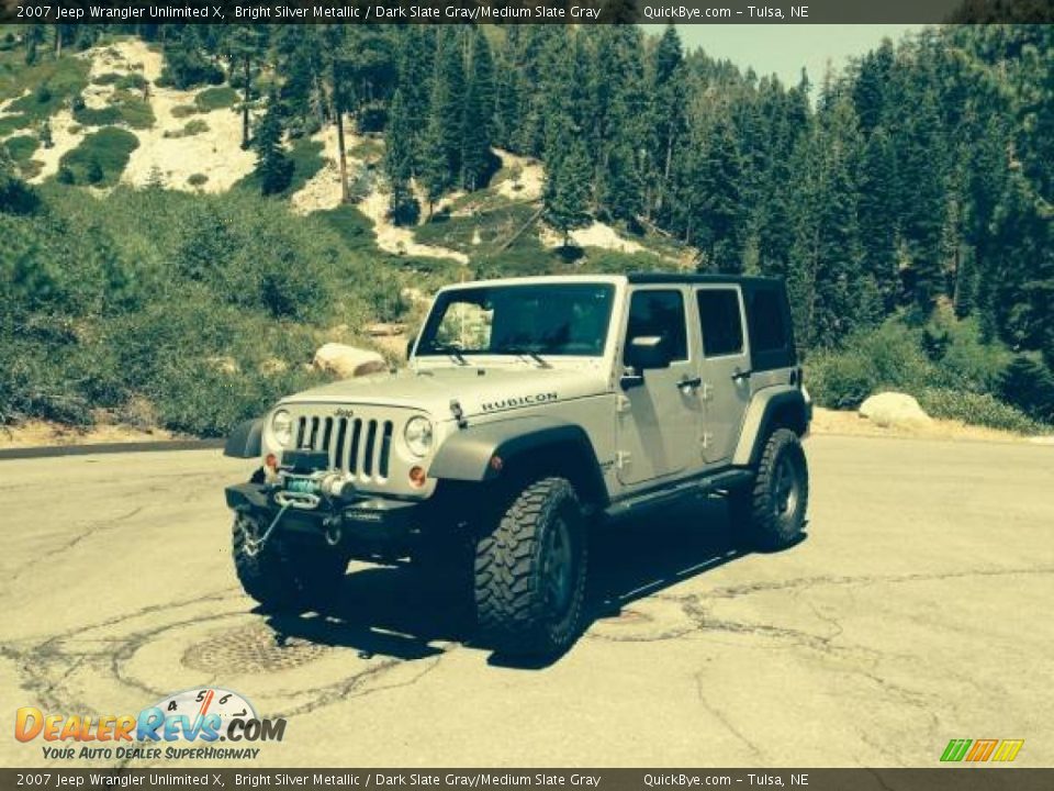 2007 Jeep Wrangler Unlimited X Bright Silver Metallic / Dark Slate Gray/Medium Slate Gray Photo #3