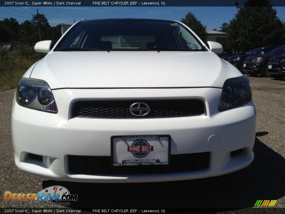 2007 Scion tC Super White / Dark Charcoal Photo #2