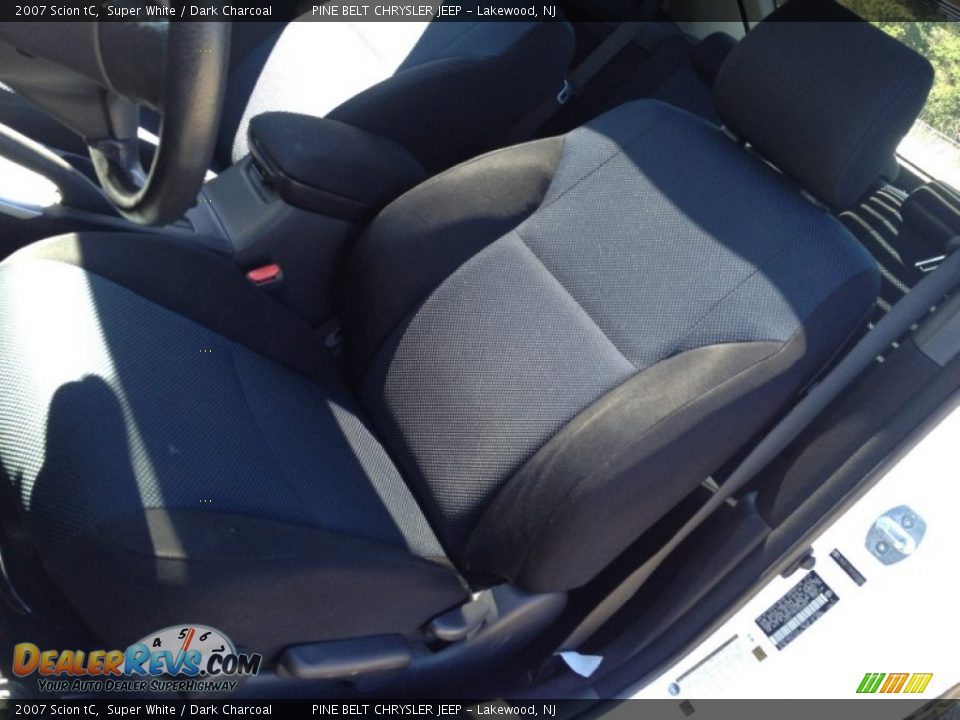 2007 Scion tC Super White / Dark Charcoal Photo #16