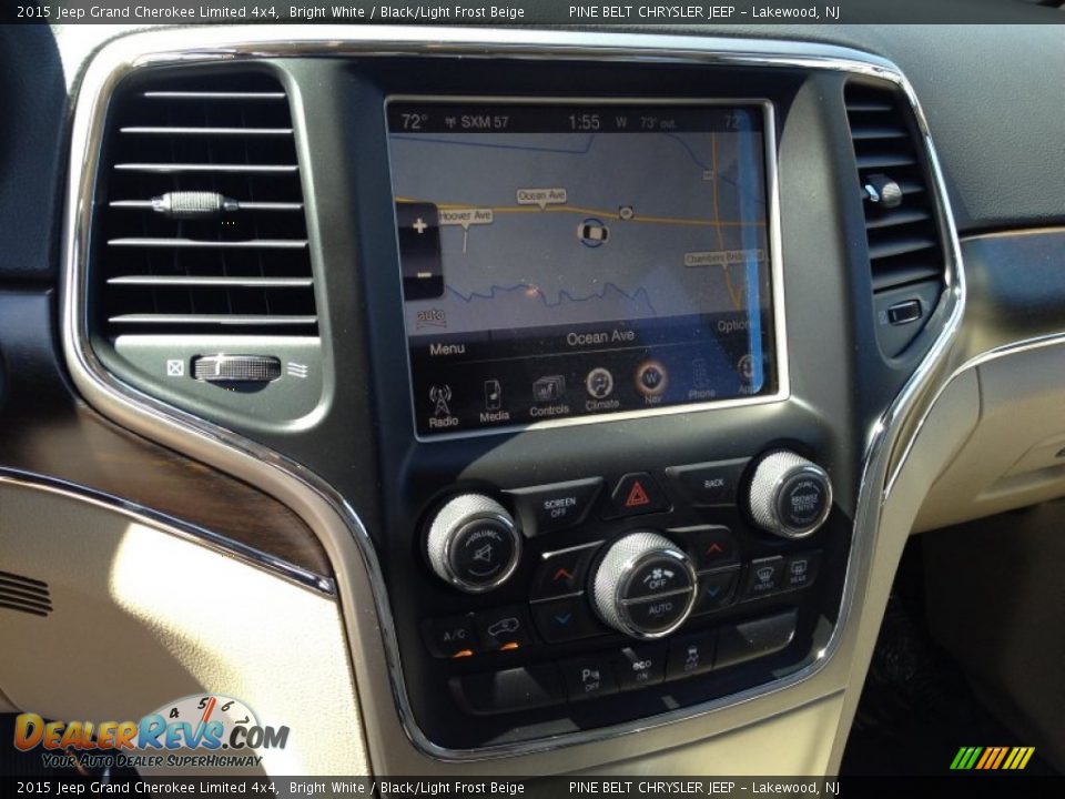 2015 Jeep Grand Cherokee Limited 4x4 Bright White / Black/Light Frost Beige Photo #10