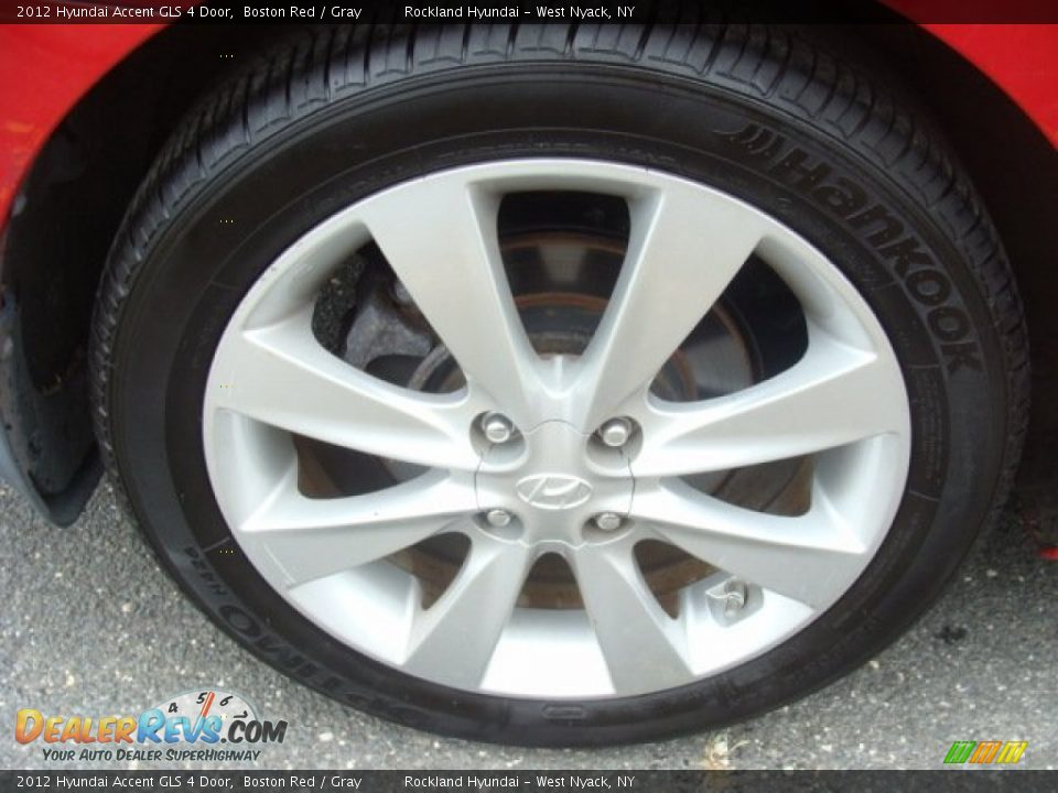 2012 Hyundai Accent GLS 4 Door Boston Red / Gray Photo #27